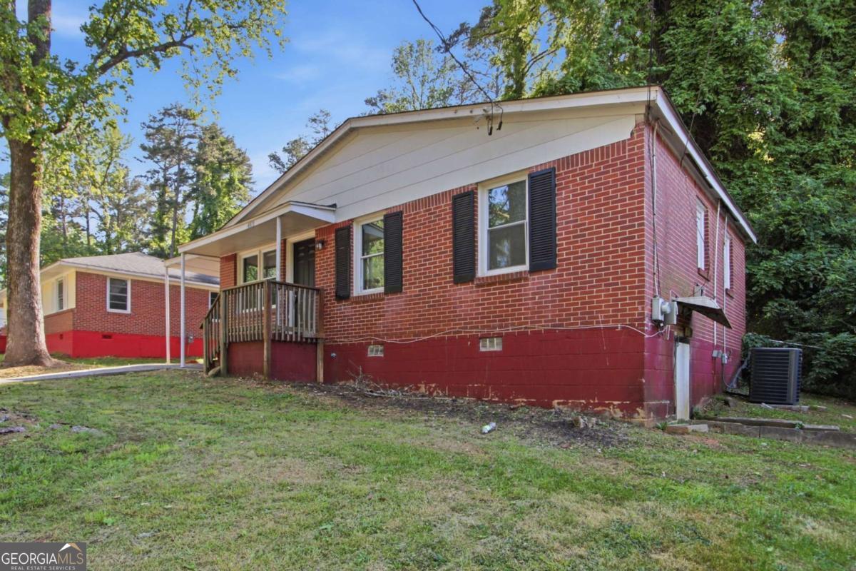 4813 Bartlett Road Property Photo 3
