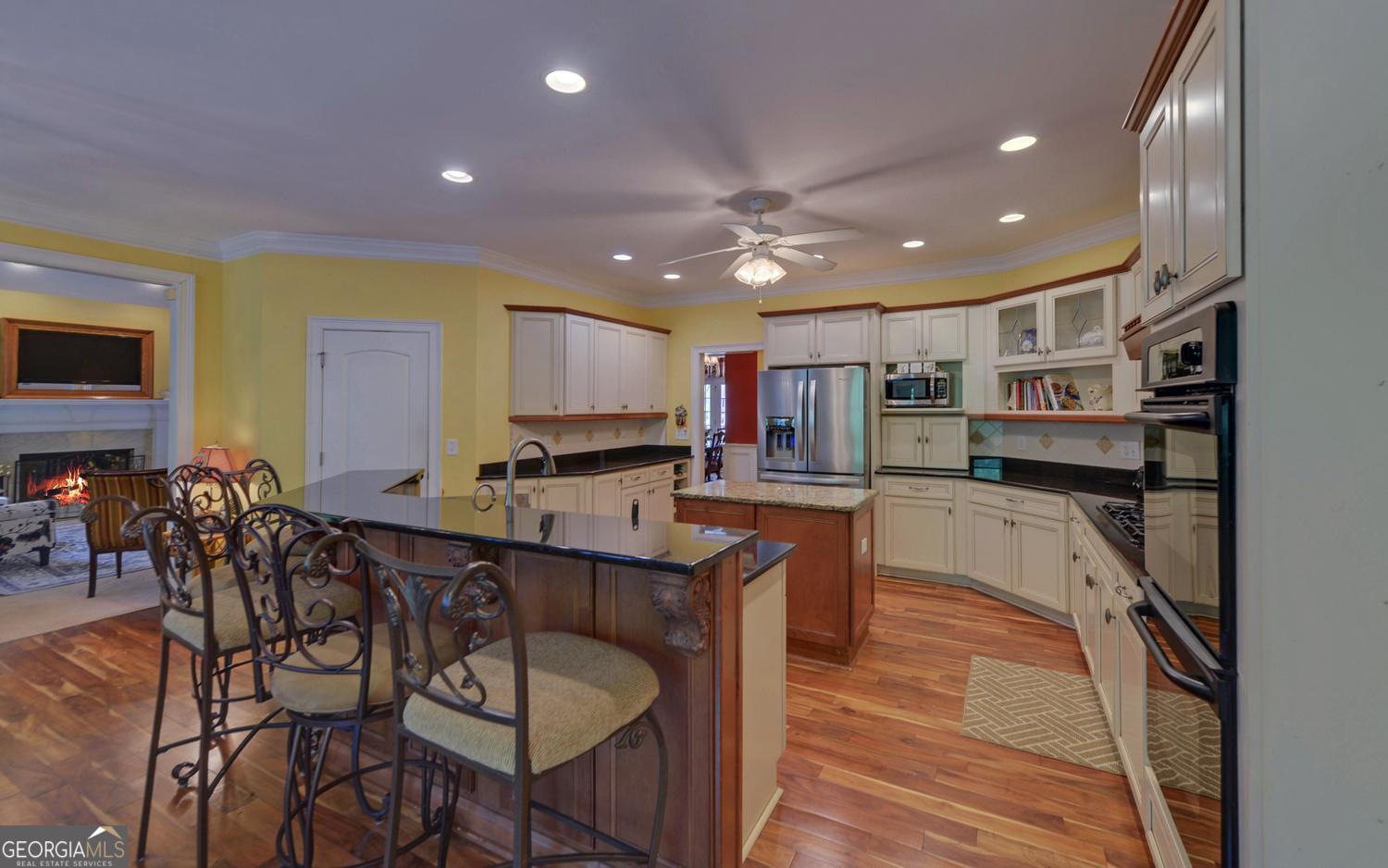 227 Capri Drive Property Photo 11
