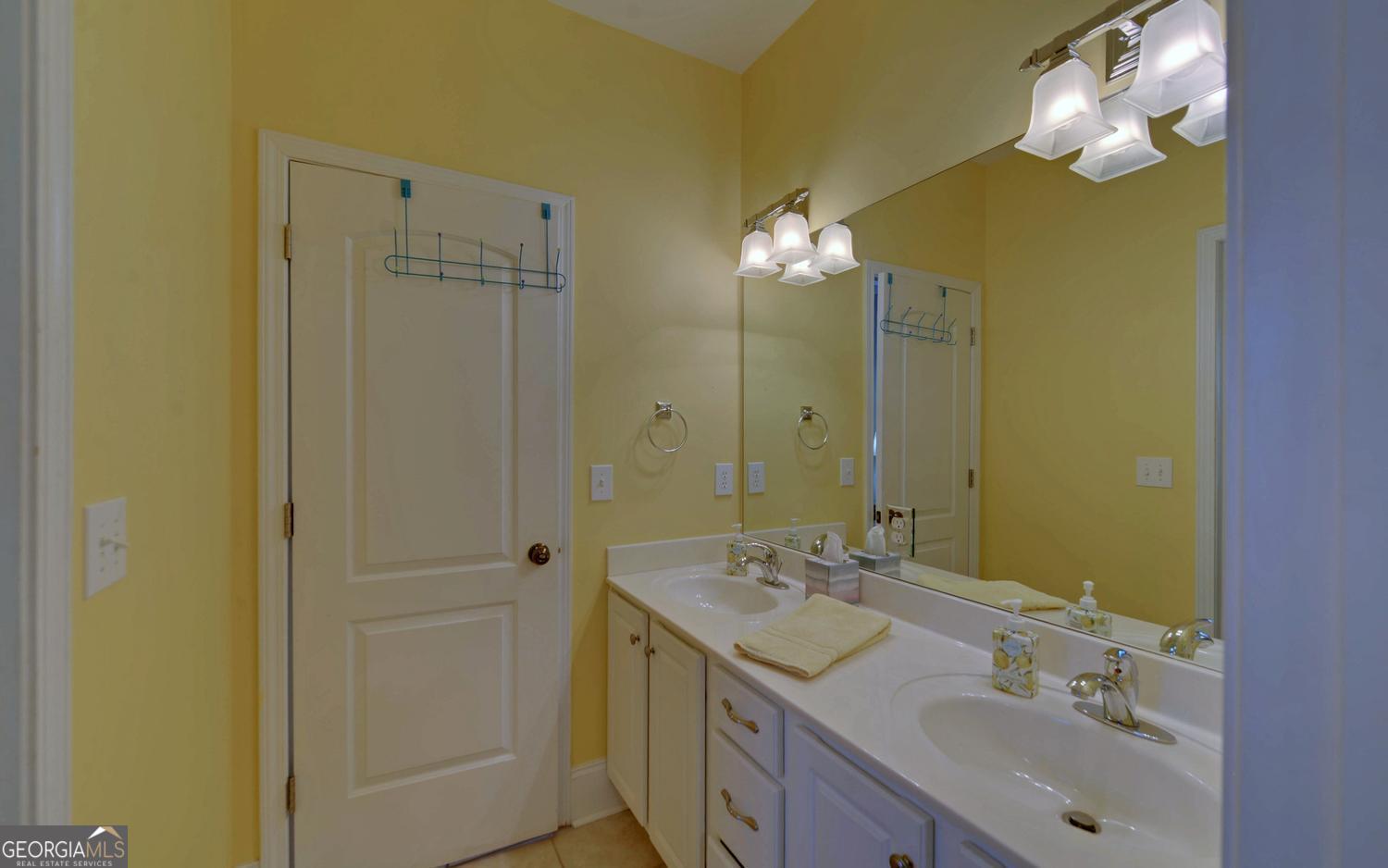 227 Capri Drive Property Photo 36