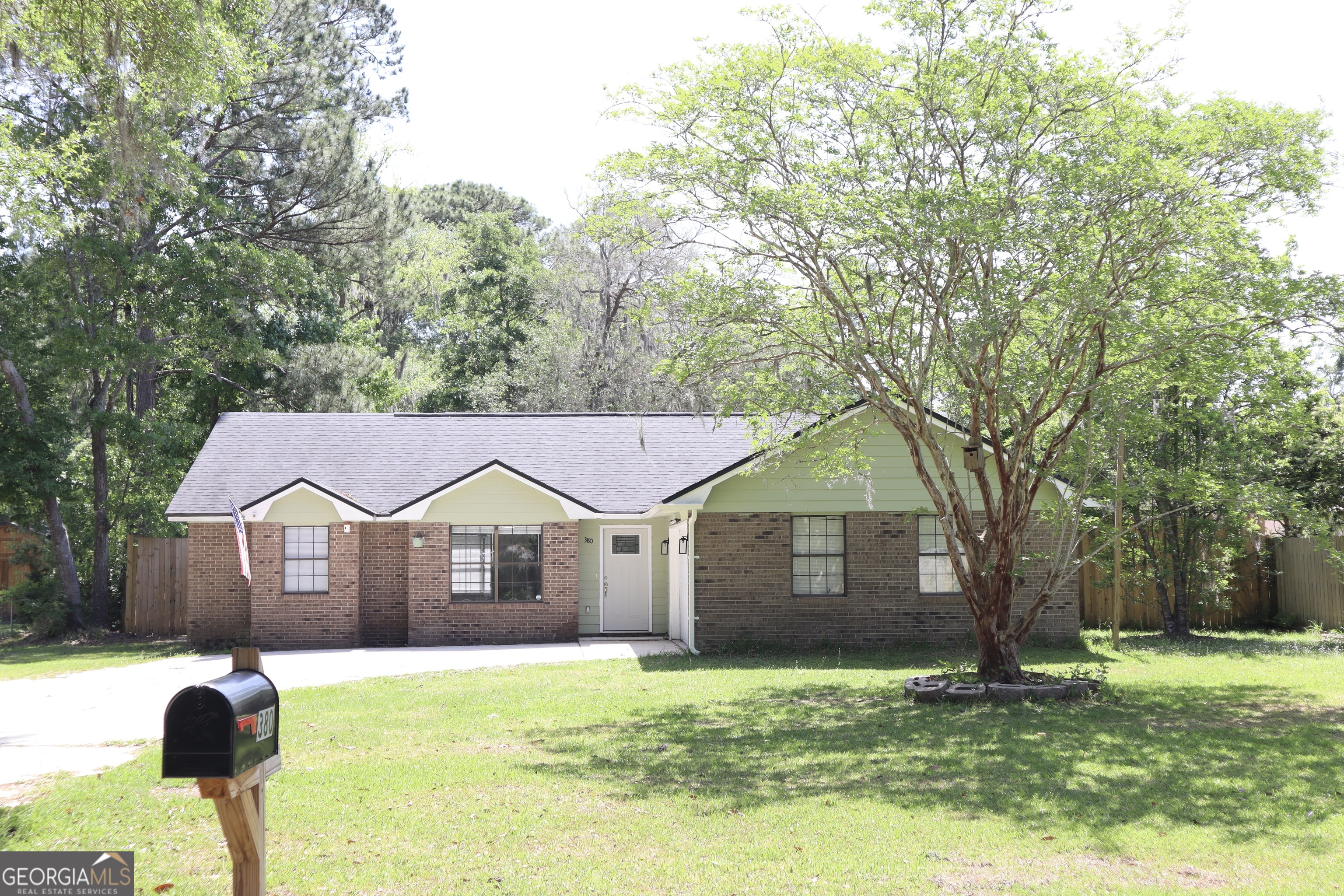 380 S Gum Street Property Photo 1