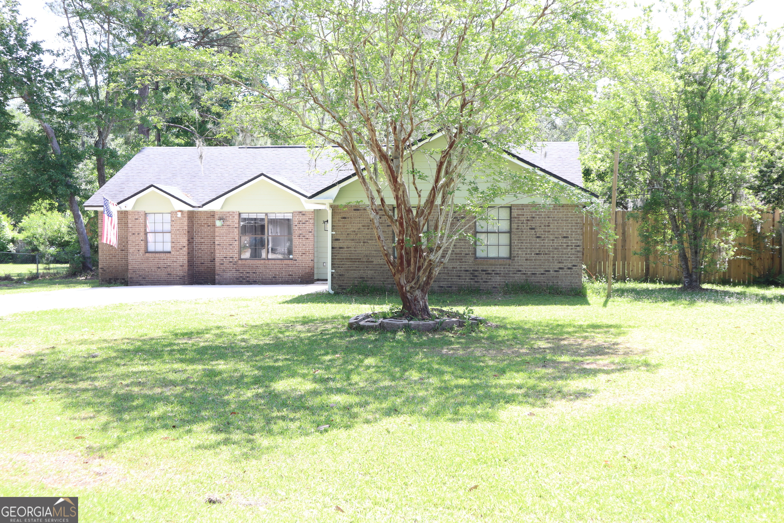 380 S Gum Street Property Photo 2