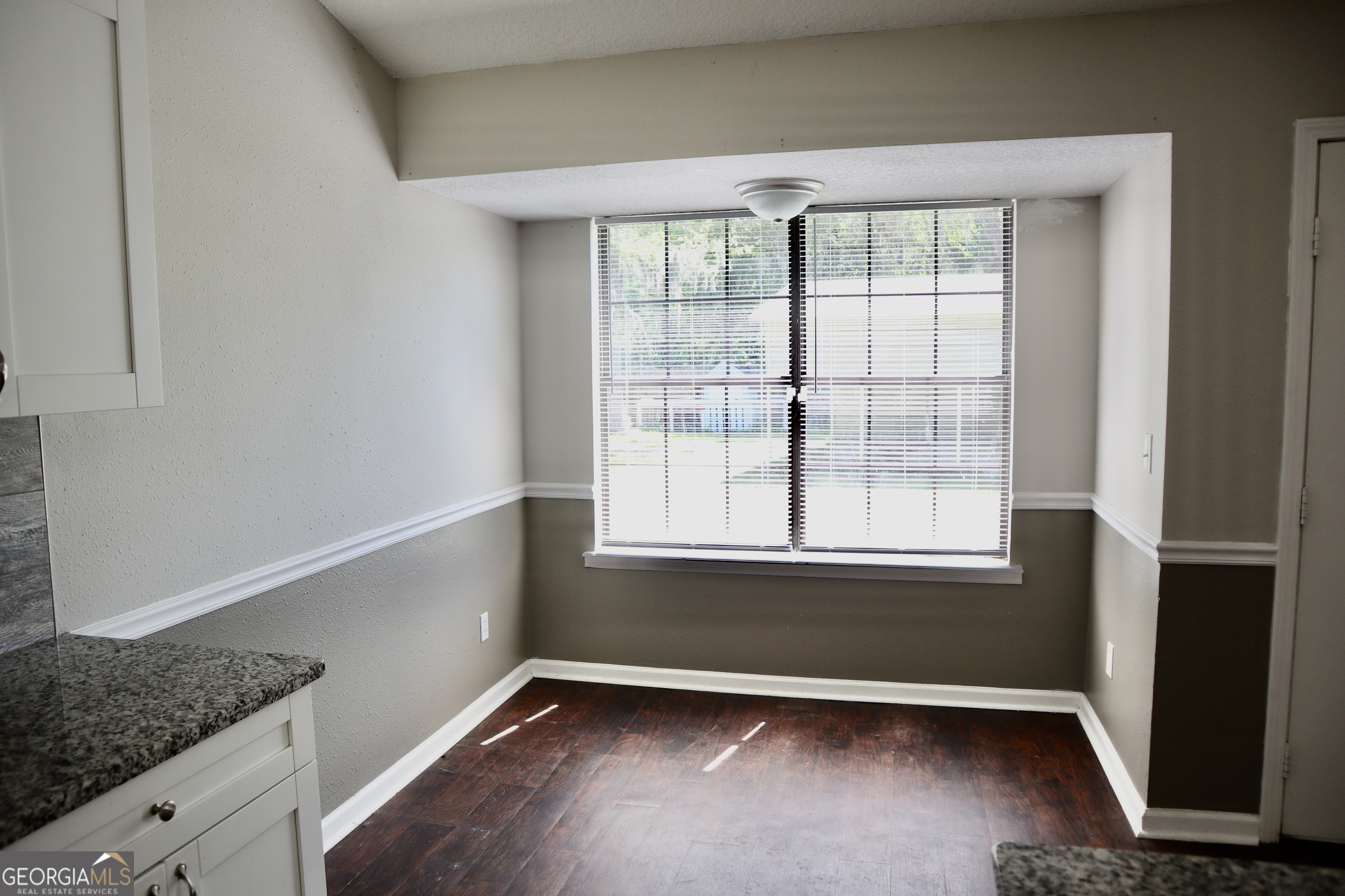 380 S Gum Street Property Photo 15