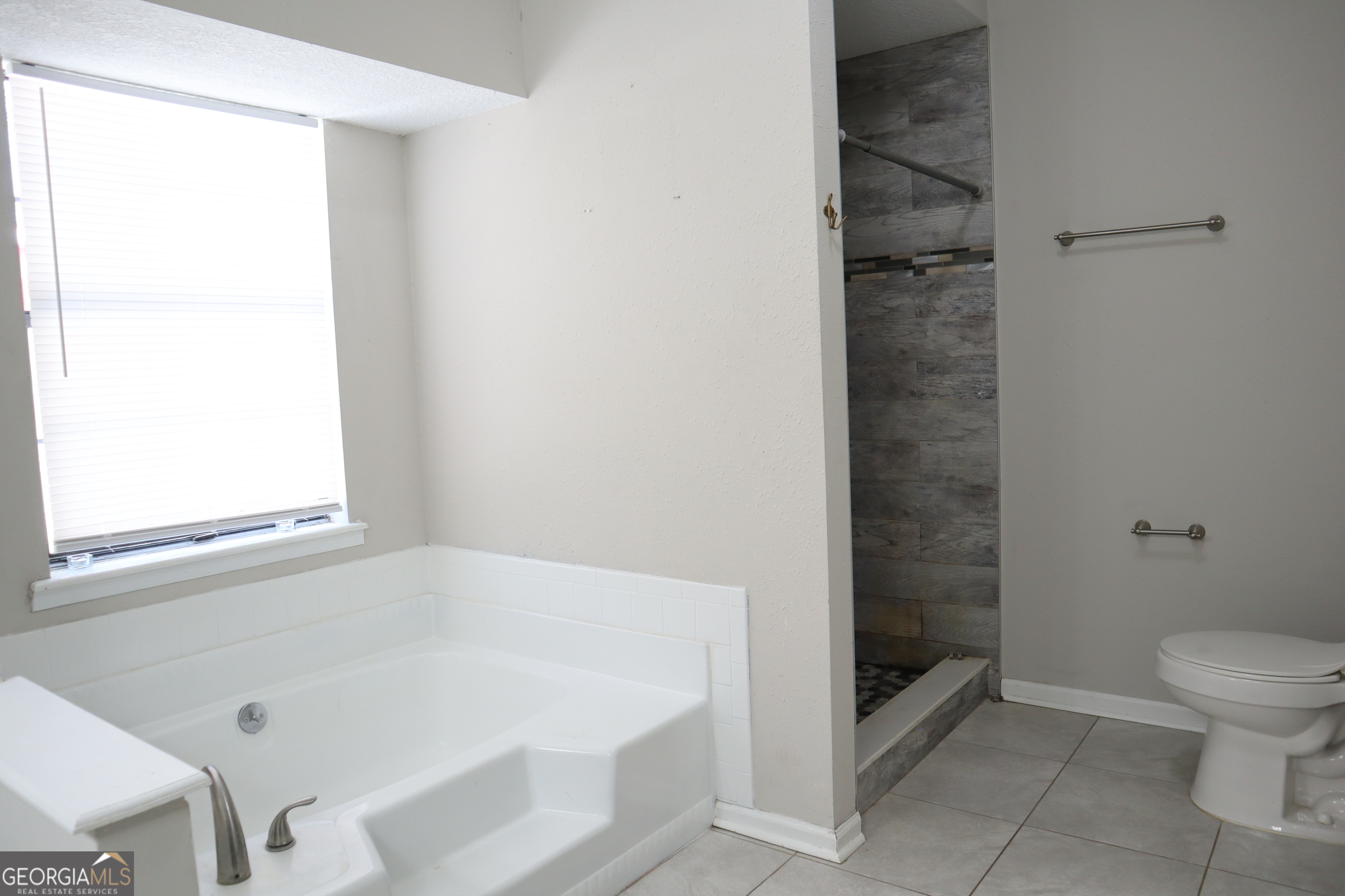 380 S Gum Street Property Photo 20