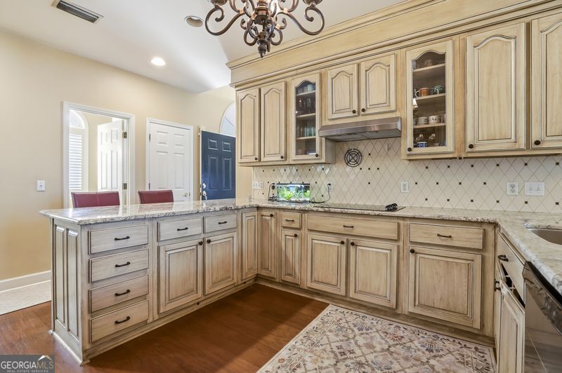 704 Dungeness Property Photo 15