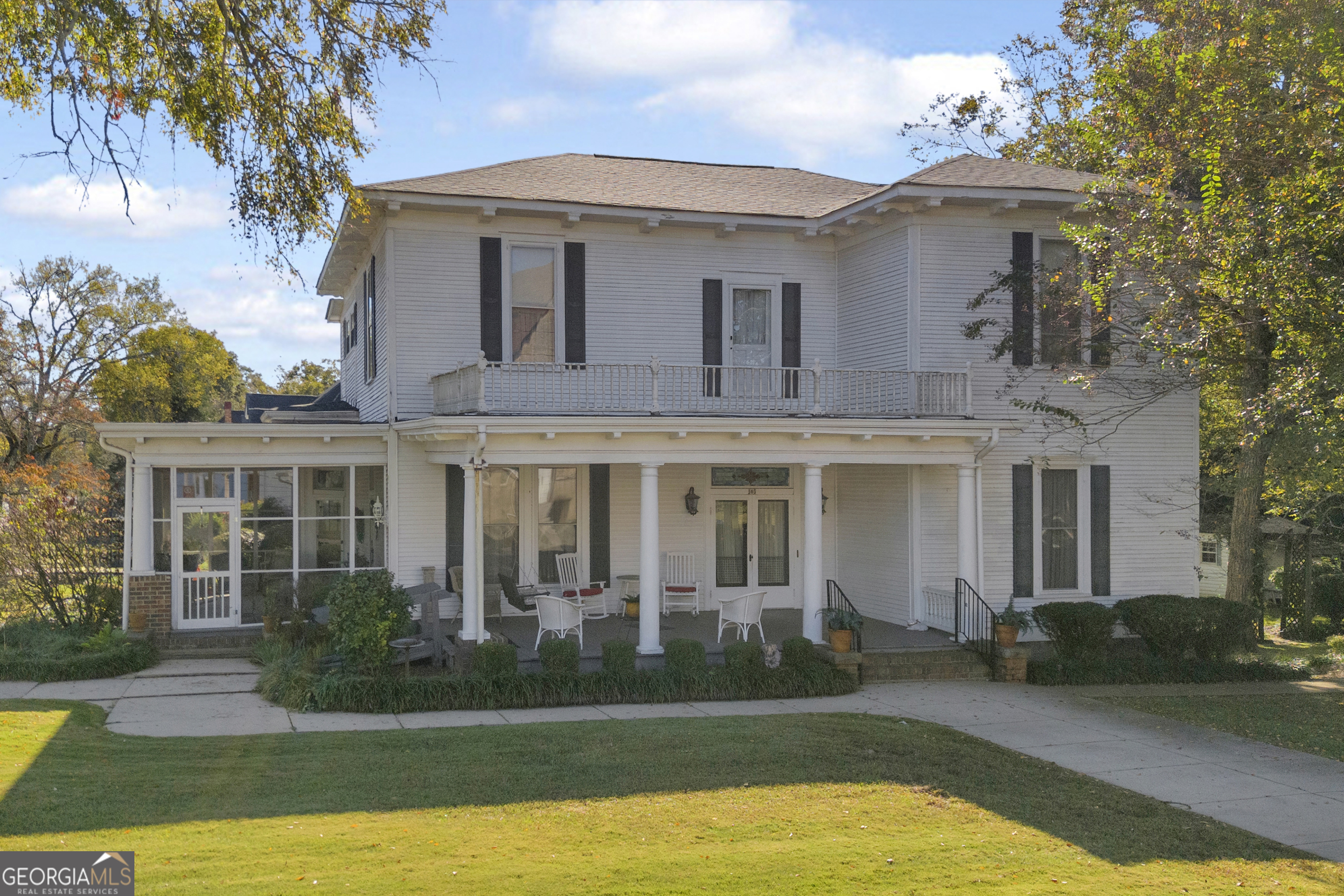105 S Thomas Street Property Photo 1
