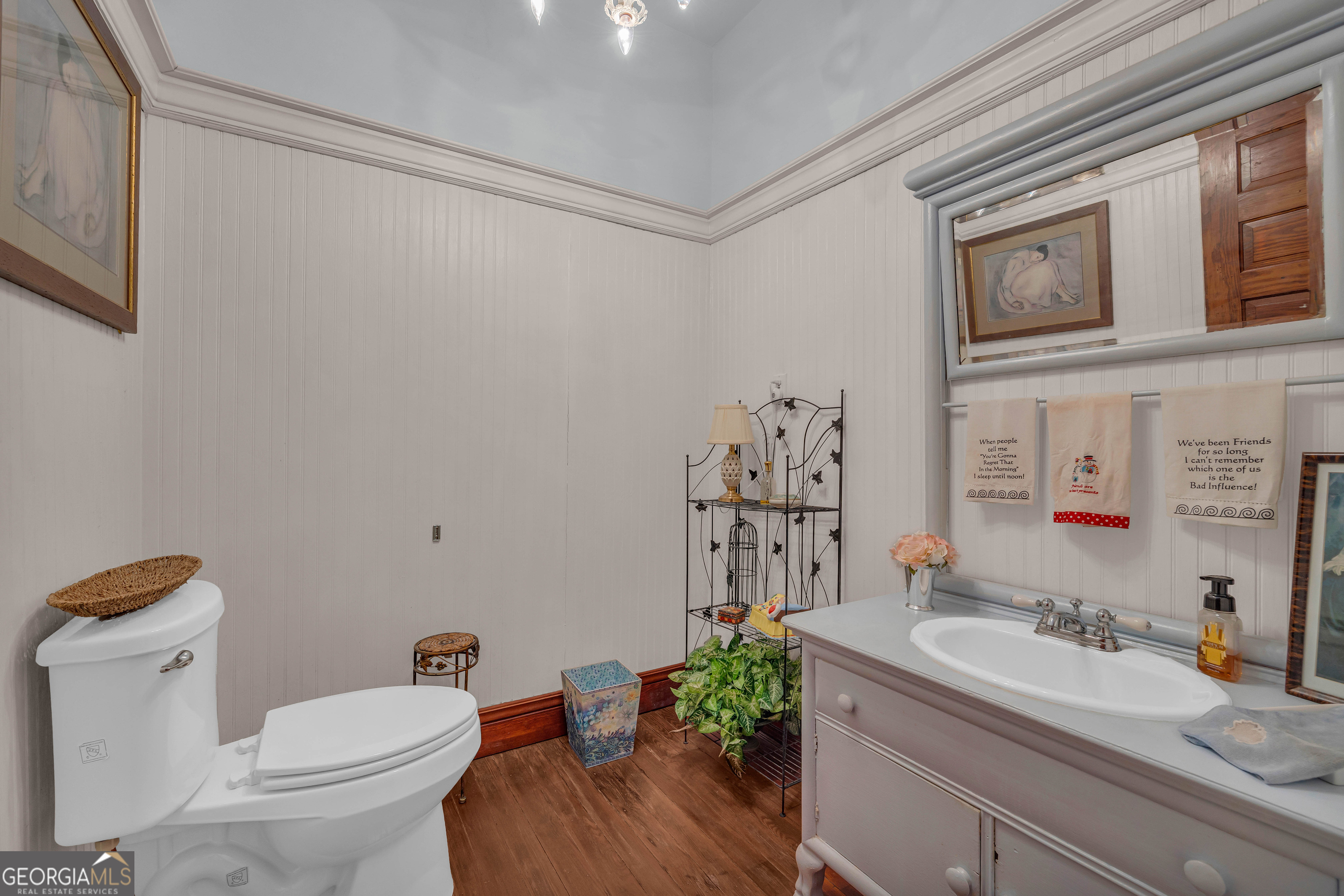 105 S Thomas Street Property Photo 34
