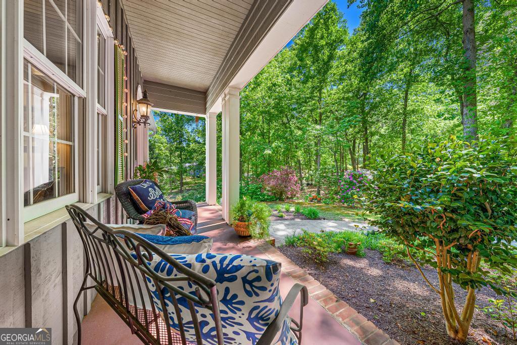 1230 Melody Lane Property Photo 4