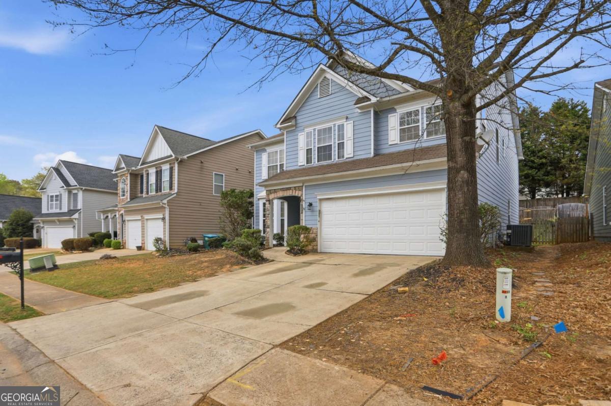 507 Waterfall Drive Property Photo 3