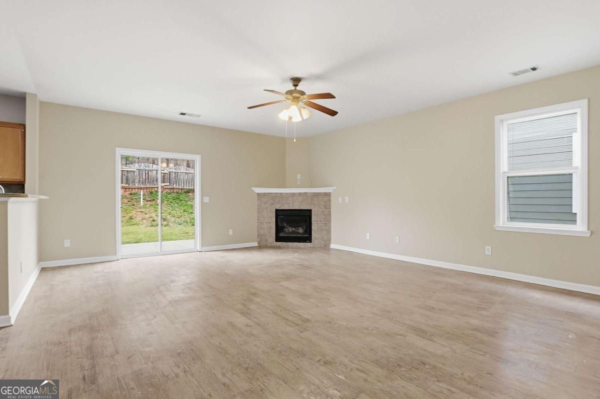 507 Waterfall Drive Property Photo 6