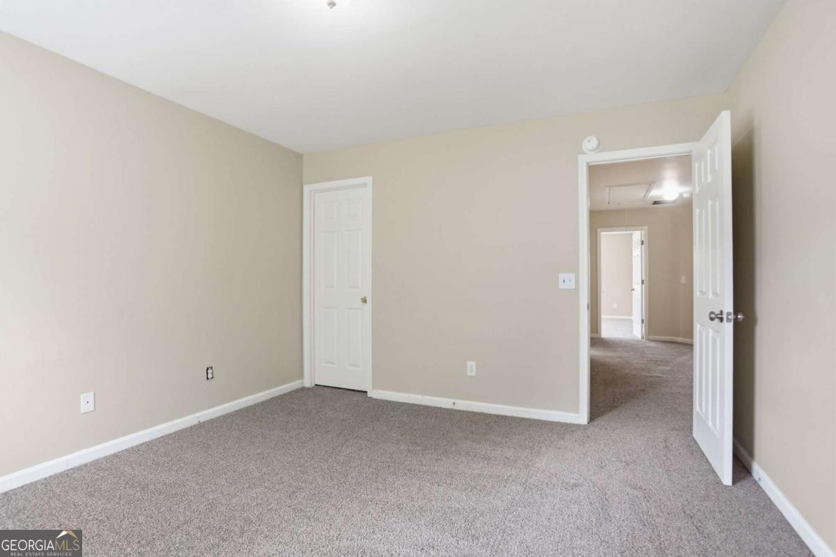 507 Waterfall Drive Property Photo 22
