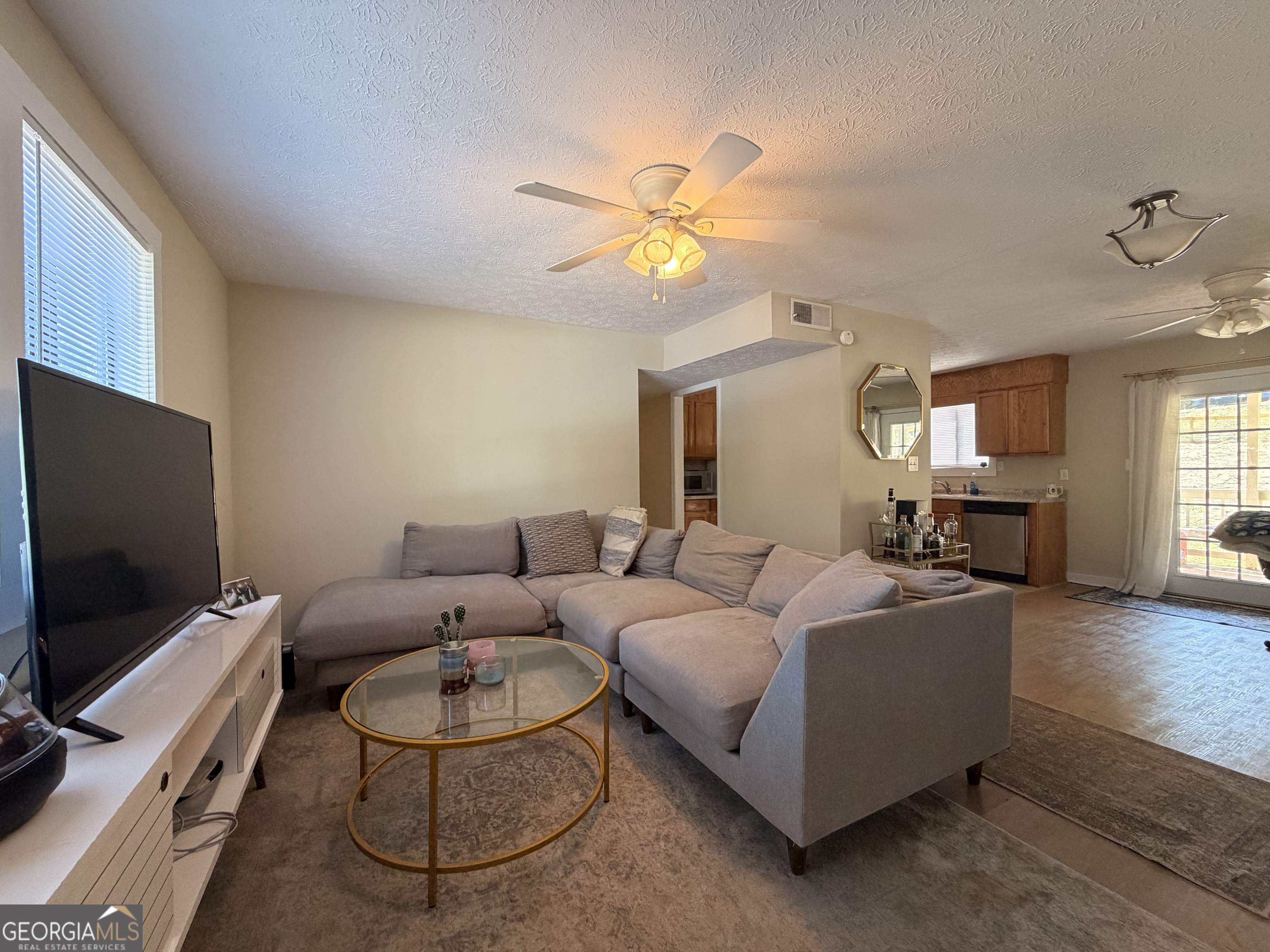 102 Welch Place Property Photo 13