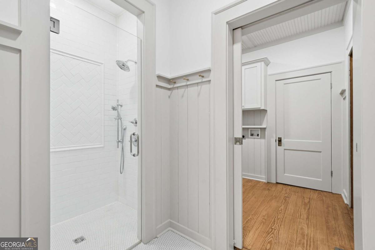 3818 Highway 53 E Property Photo 25