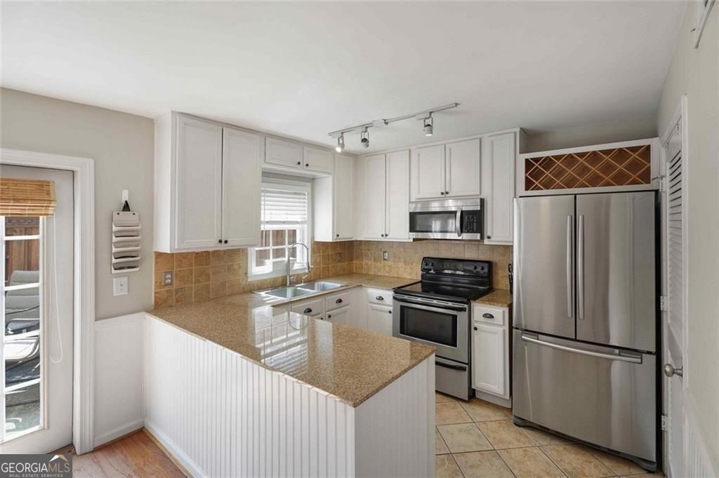 1101 Collier Road Nw # D6 Property Photo 6
