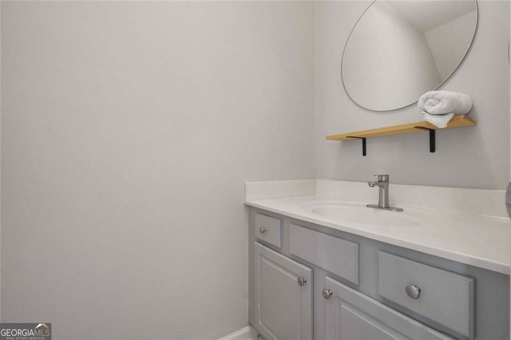 1101 Collier Road Nw # D6 Property Photo 10