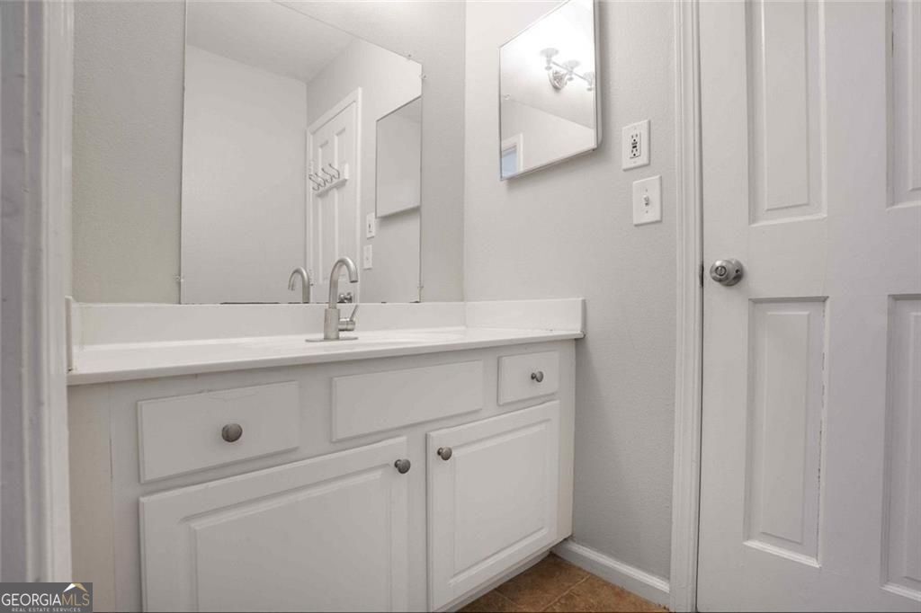 1101 Collier Road Nw # D6 Property Photo 17