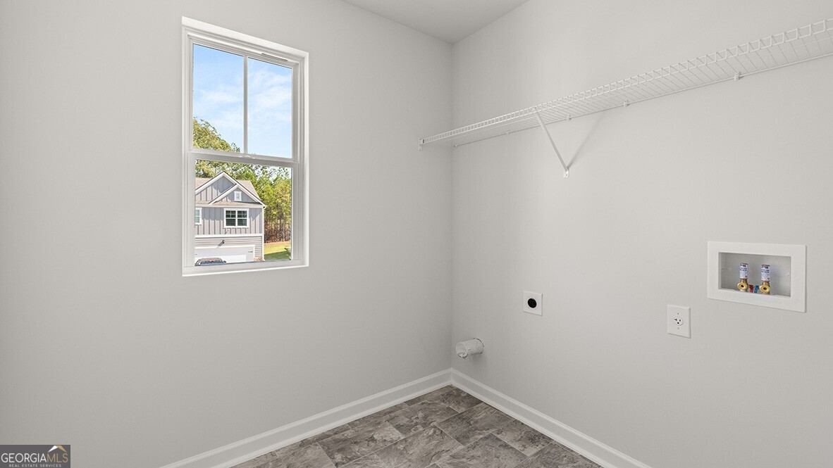 333 Belmont Drive Property Photo 32