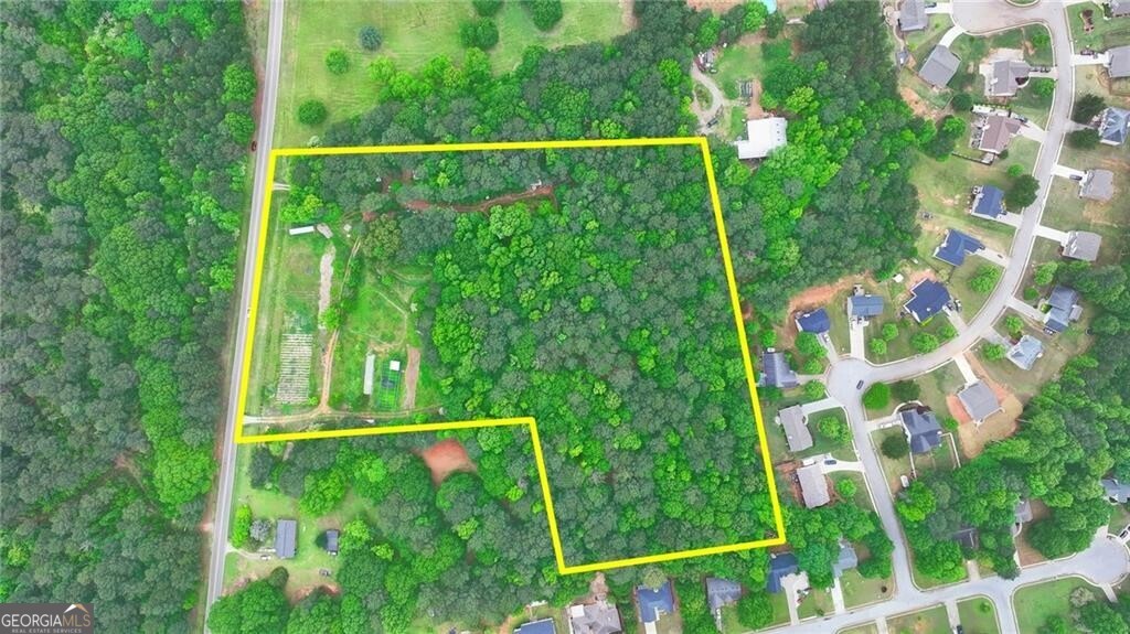 809 Laboon Road Property Photo 11