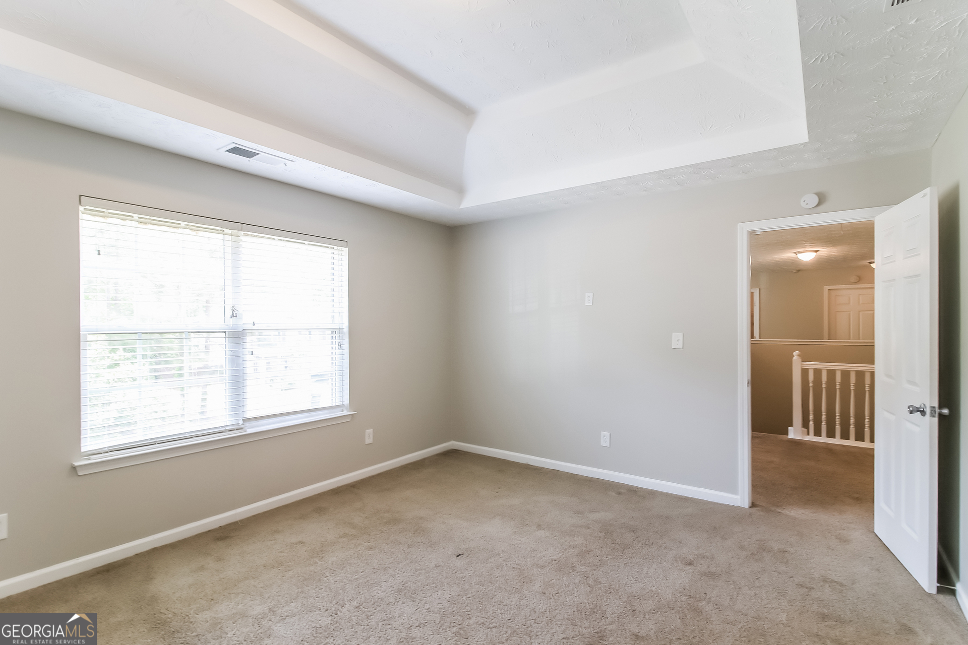 7634 Pine Gables Drive Property Photo 11