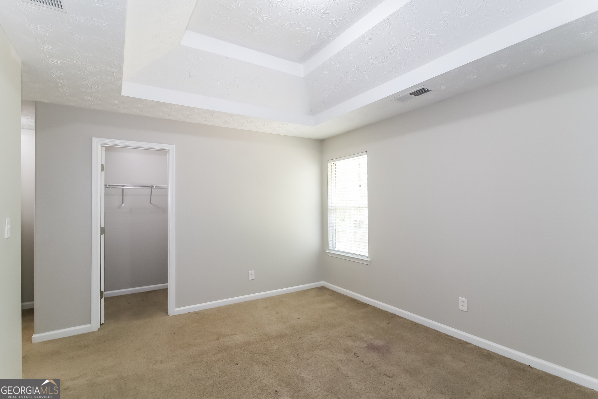 7634 Pine Gables Drive Property Photo 12