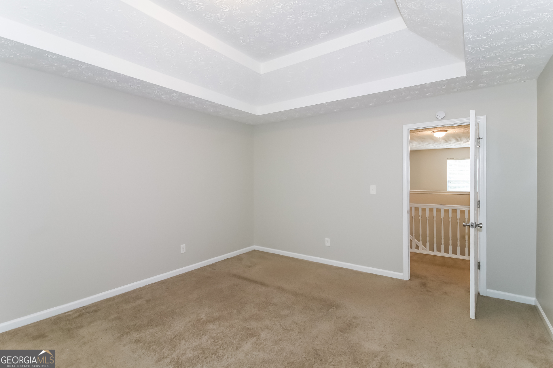 7634 Pine Gables Drive Property Photo 16