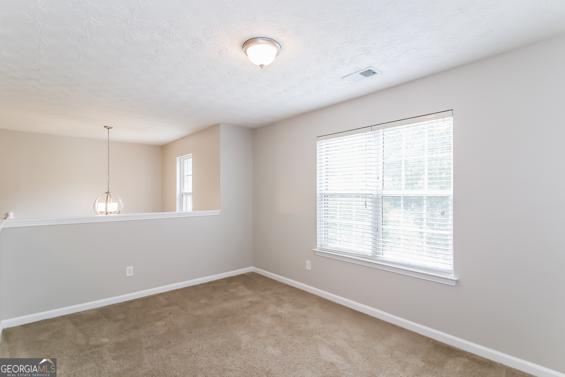 7634 Pine Gables Drive Property Photo 21
