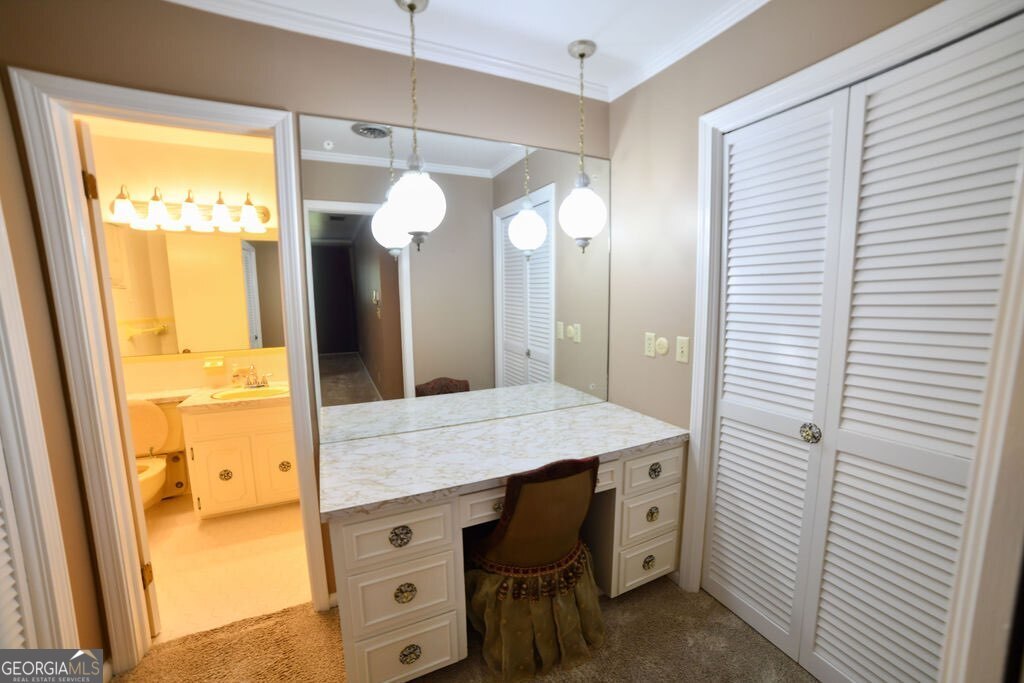 39 Adams Street Property Photo 32