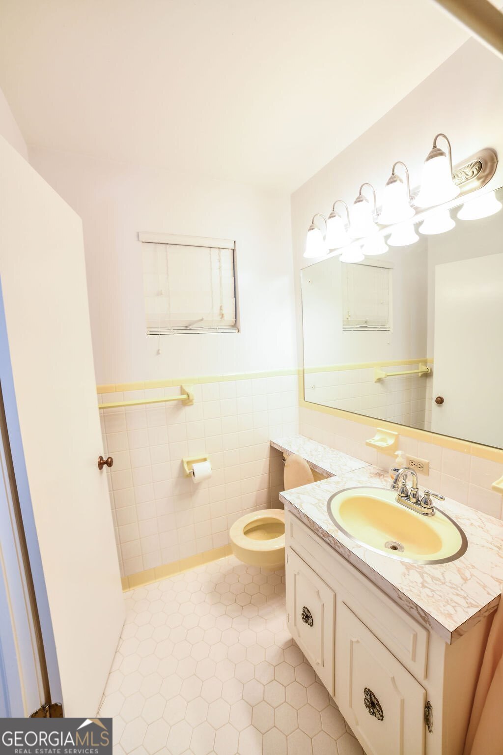 39 Adams Street Property Photo 38