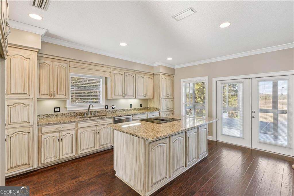 60 Laurel Grove Road Property Photo 15