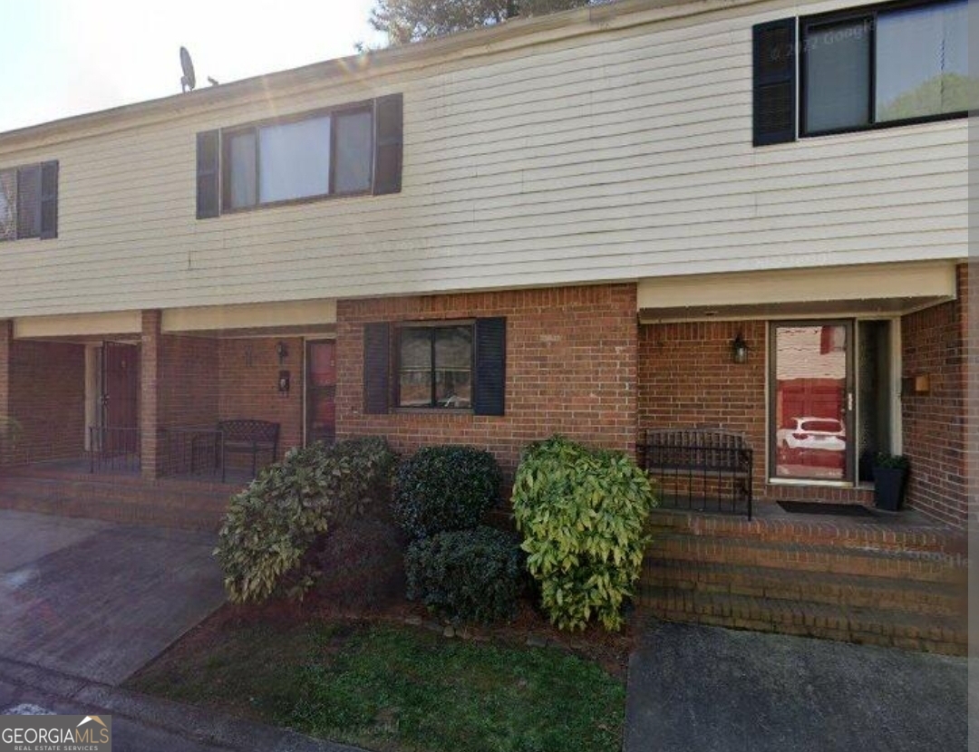 3332 Northcrest Road # C Property Photo 1