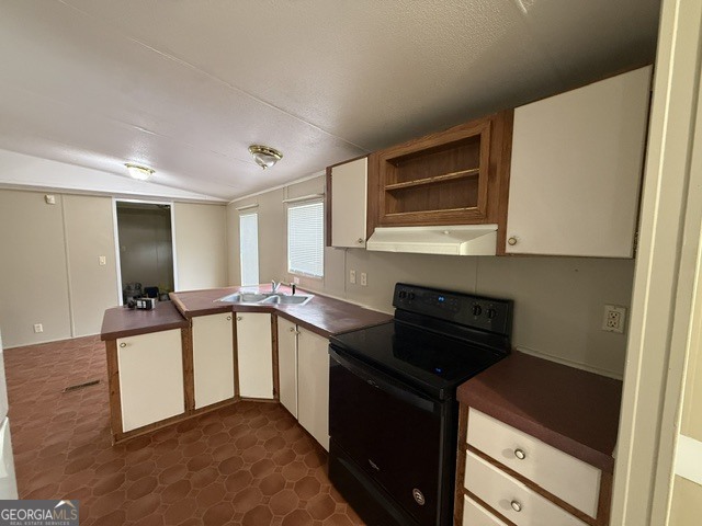 105 Cedar Road Property Photo 3