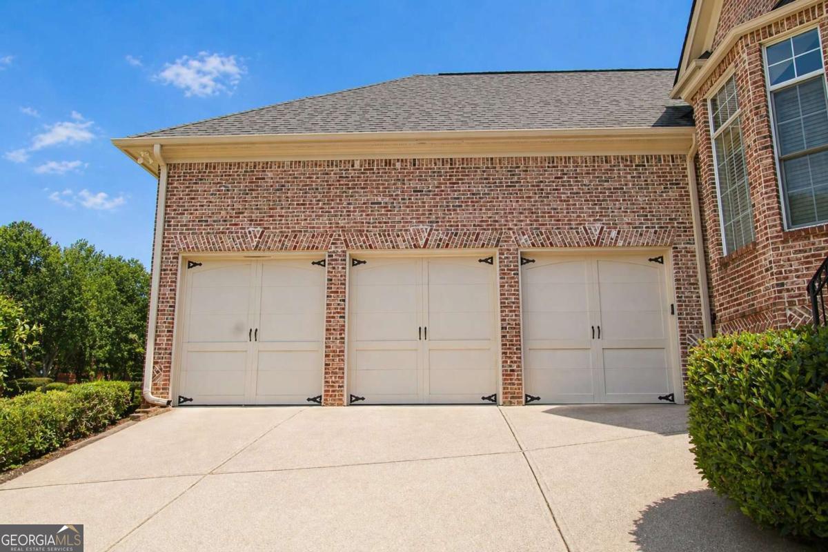 5823 Sarazen Trail Property Photo 5