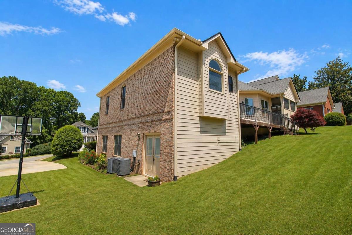 5823 Sarazen Trail Property Photo 6