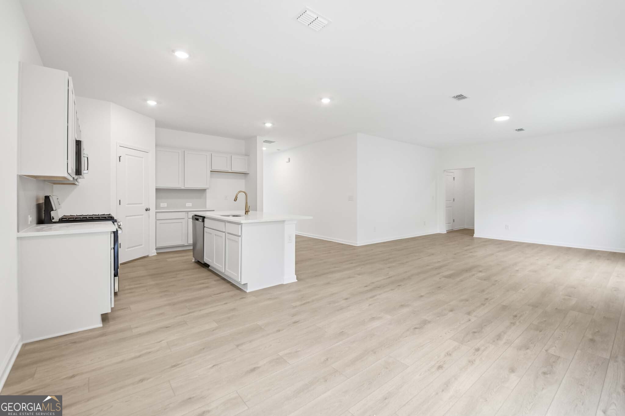 5368 Heron Bay Boulevard Property Photo 8