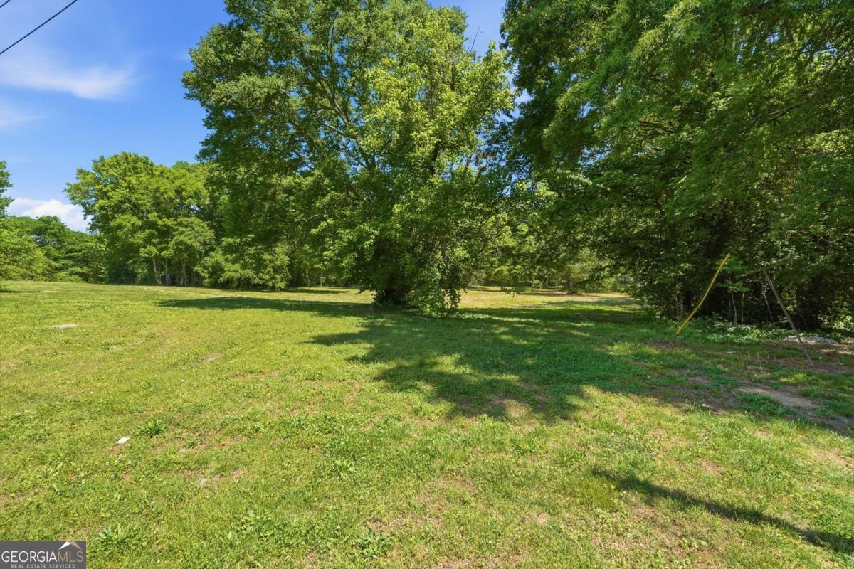 102 Jackson Drive Se Property Photo 4