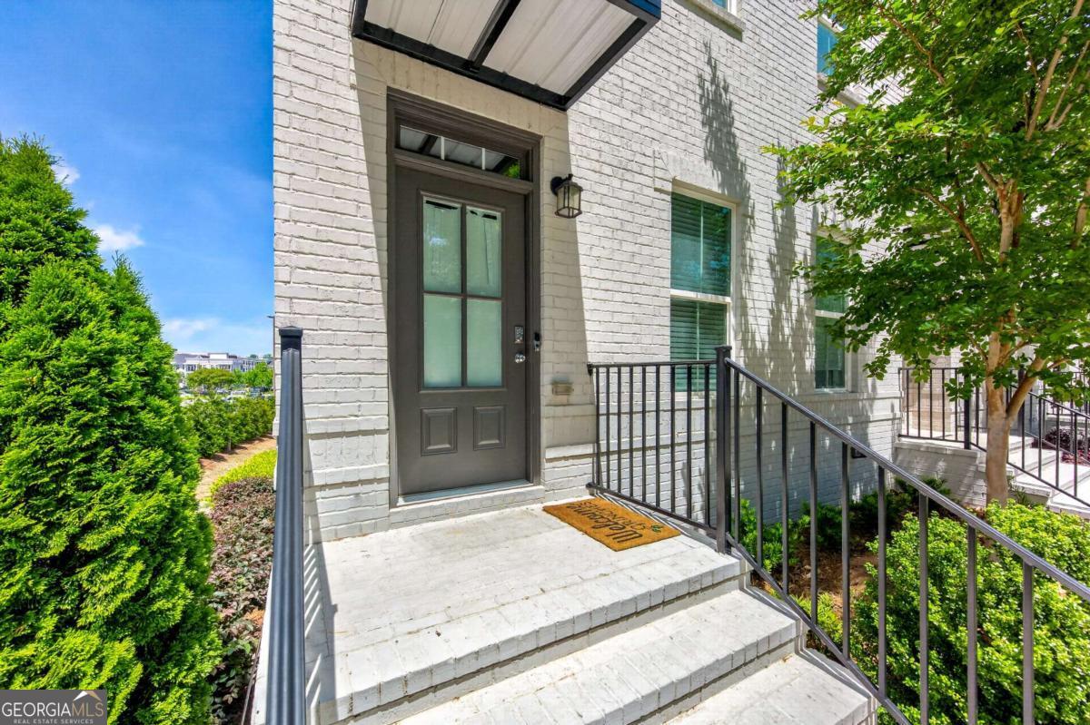 205 Nash Street Property Photo 2