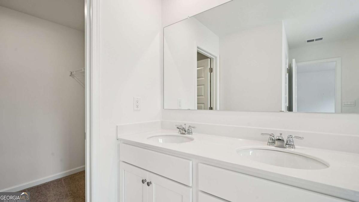 2666 Alderbrook Court Property Photo 18
