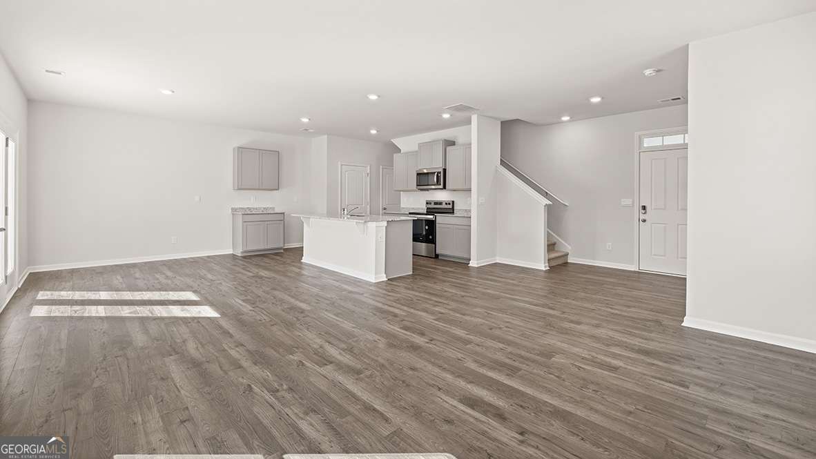 2668 Alderbrook Court Property Photo 7