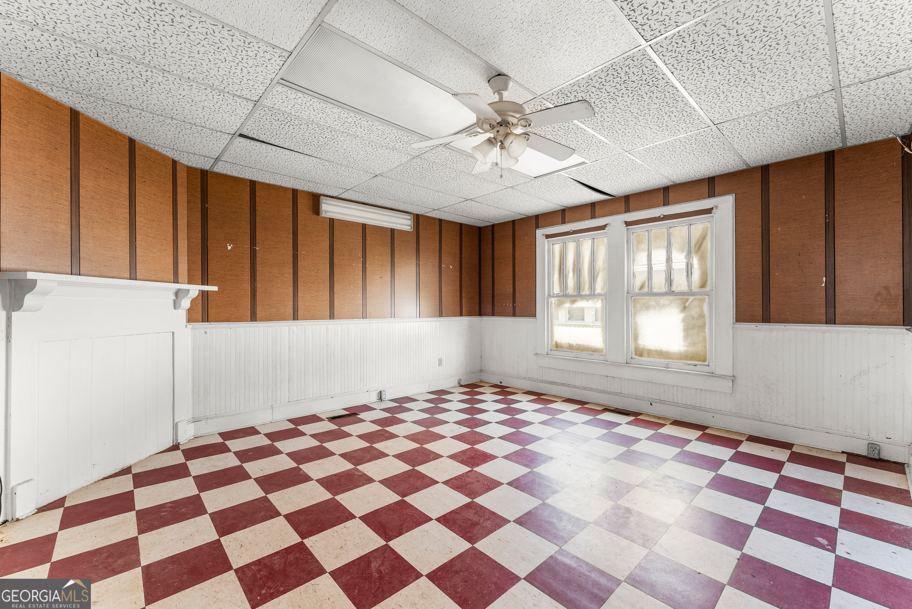 160 E Currahee Street Property Photo 18