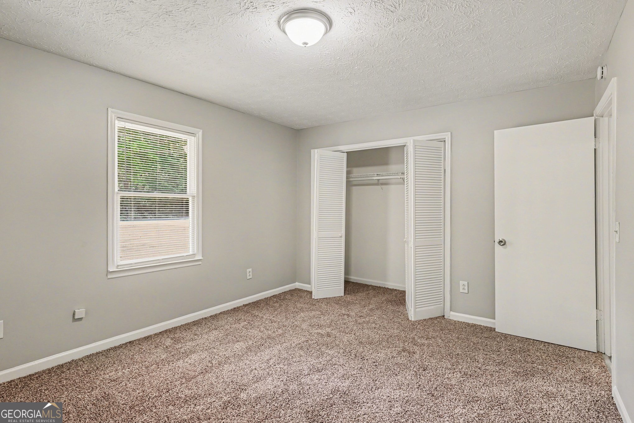 342 Laurel Lane Property Photo 9