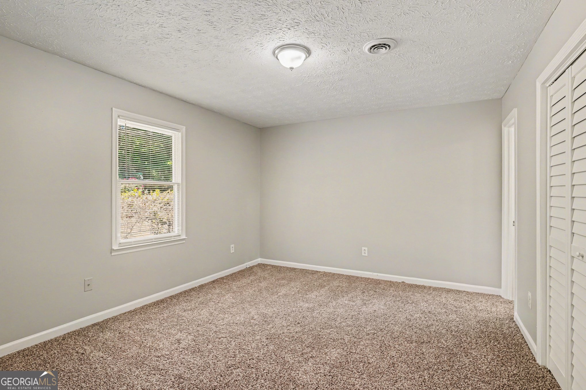 342 Laurel Lane Property Photo 11