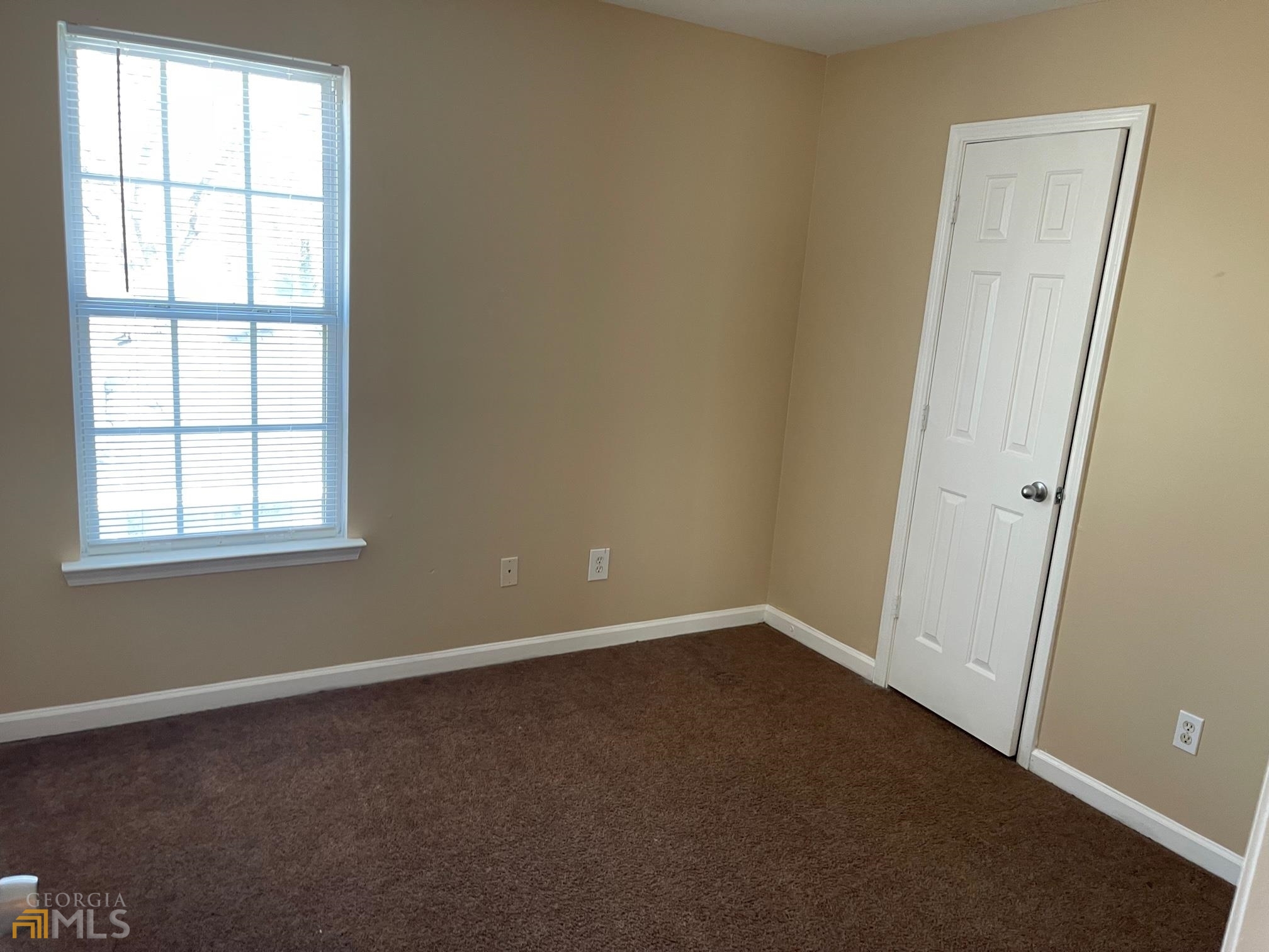 440 Woodlawn Avenue Nw # 1 Property Photo 4