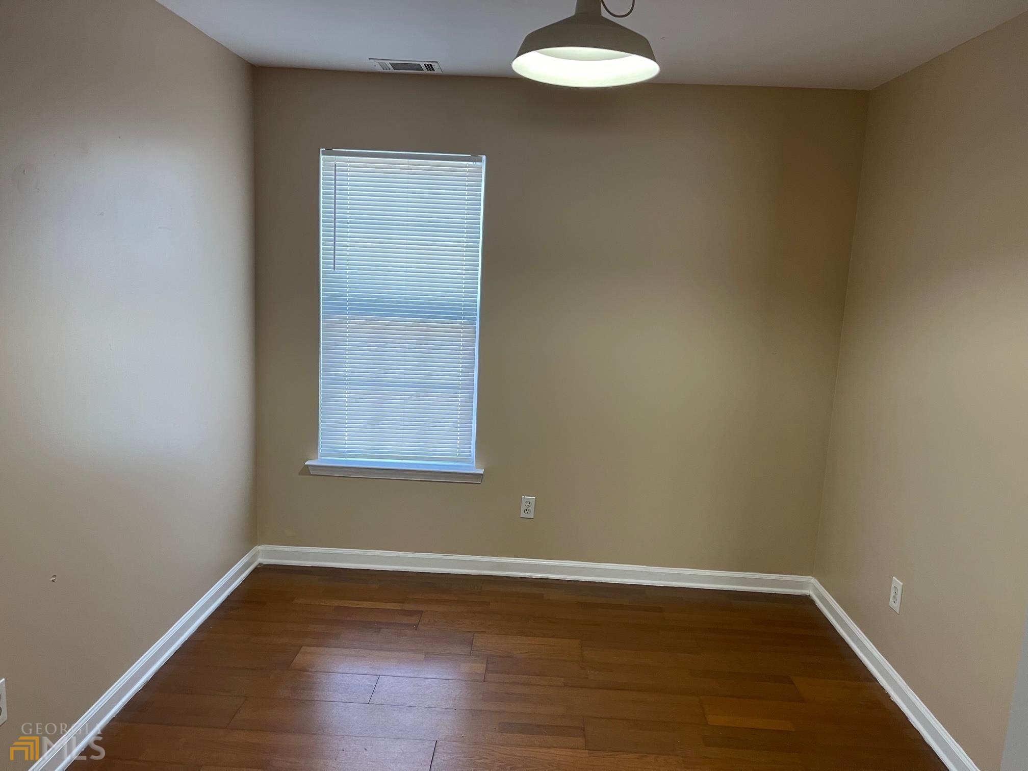 440 Woodlawn Avenue Nw # 1 Property Photo 6