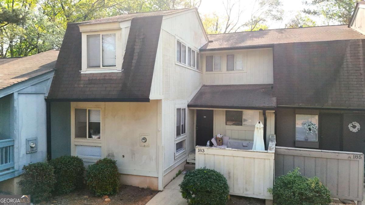 183 Woodstone Drive Property Photo 1