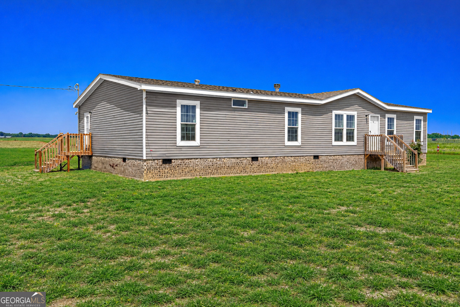 655 Lowe Road Property Photo 1