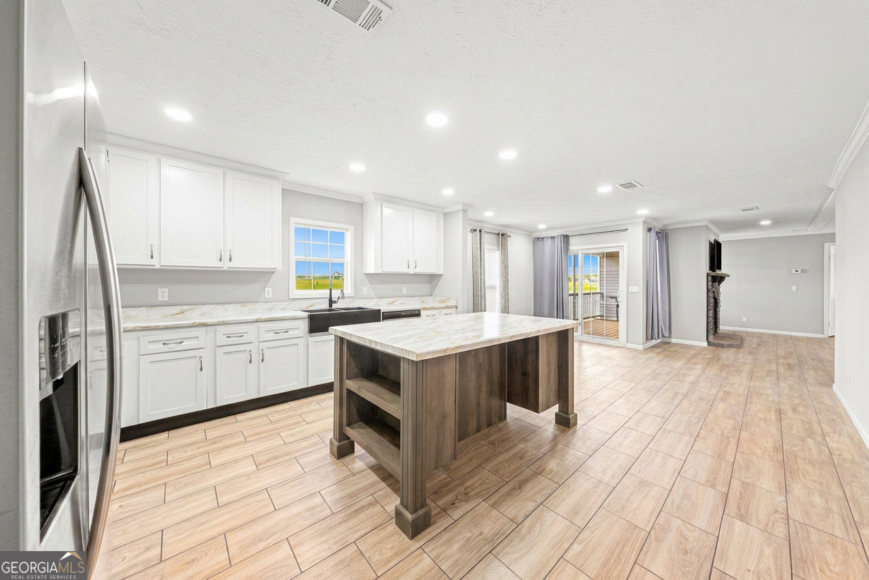 655 Lowe Road Property Photo 6