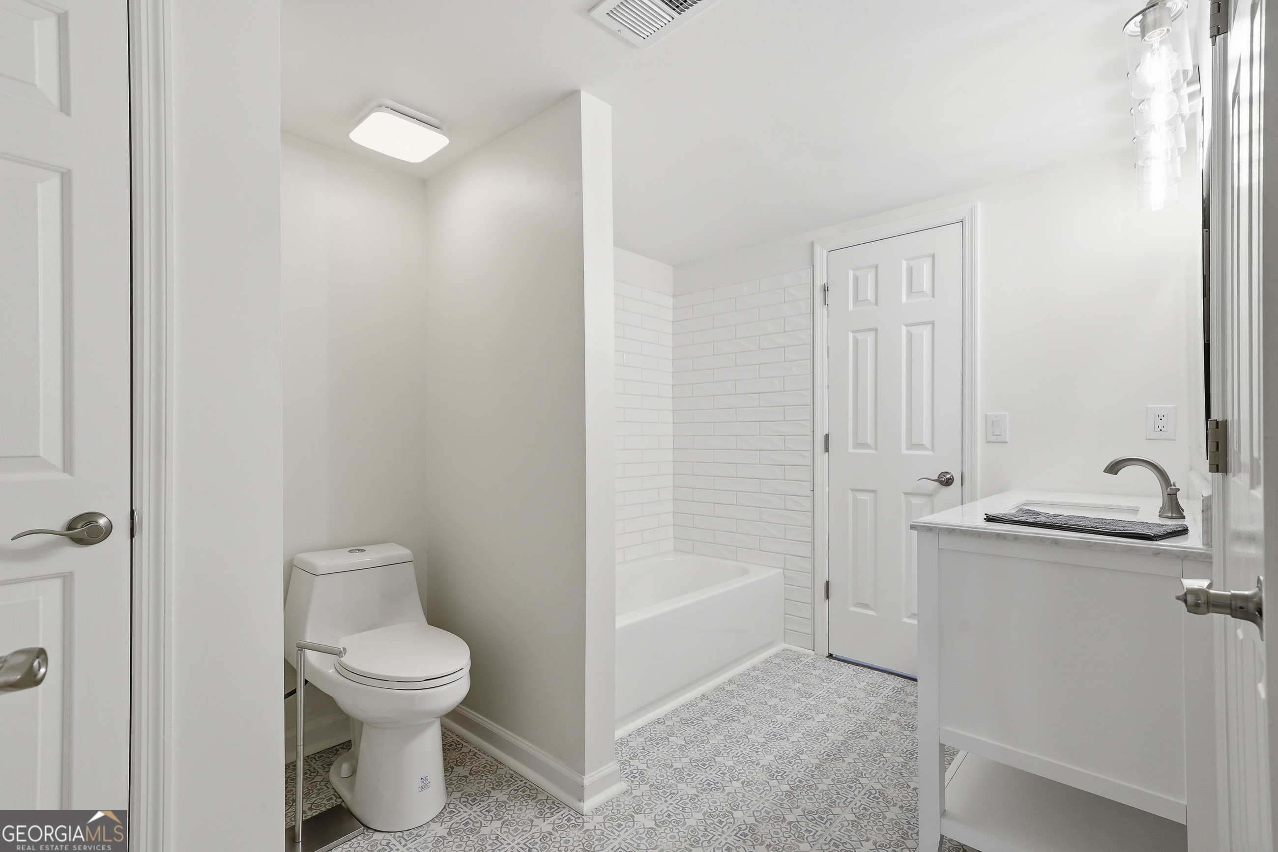 301 Oak Terrace Property Photo 59