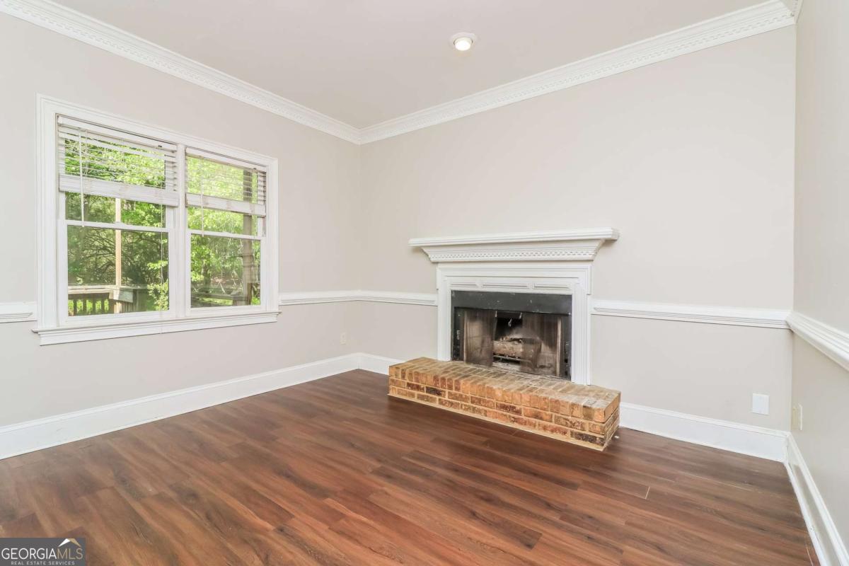 5280 Oglethorpe Court Property Photo 8