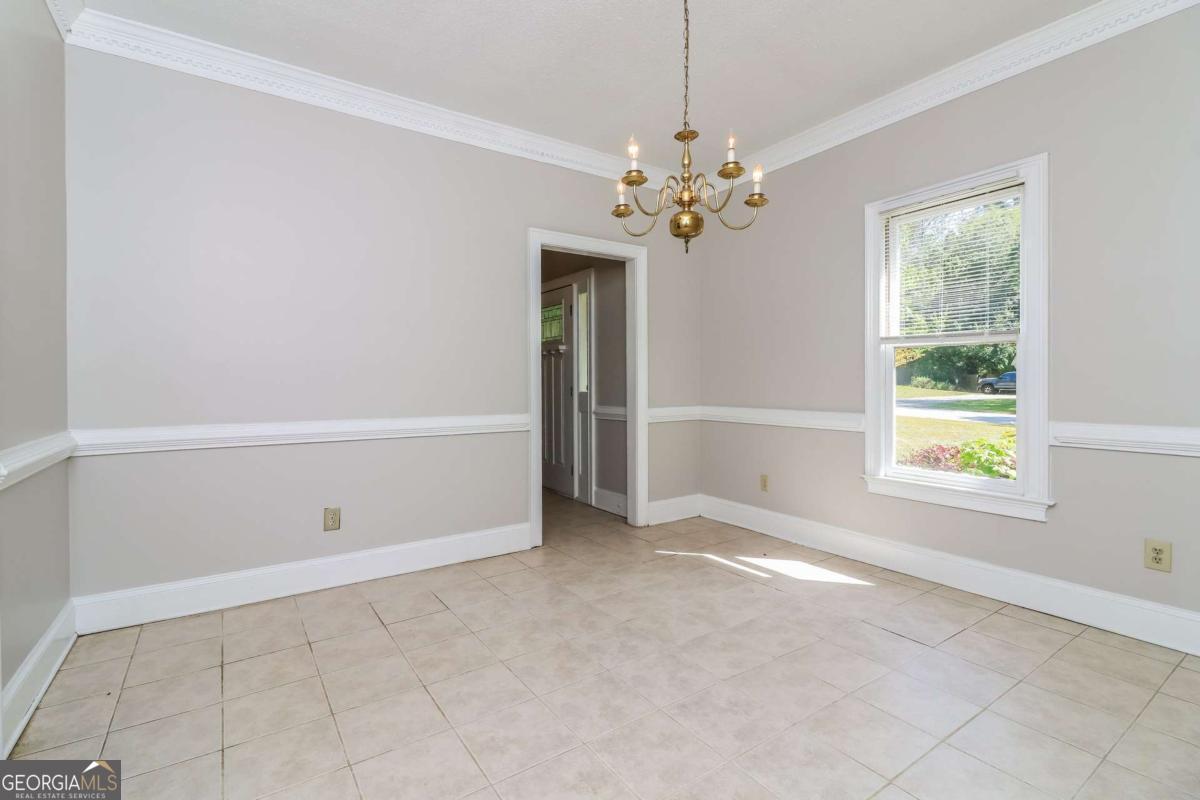 5280 Oglethorpe Court Property Photo 10