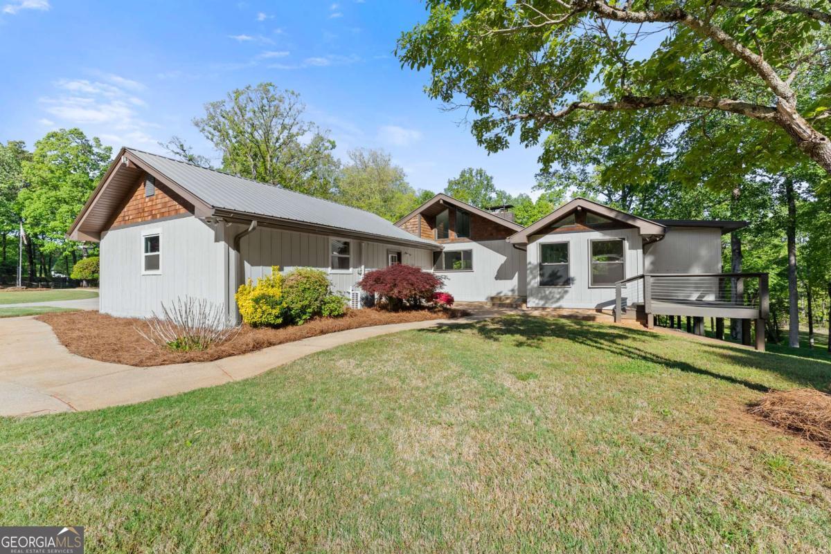 6632 Mountain Meadow Drive Property Photo 1