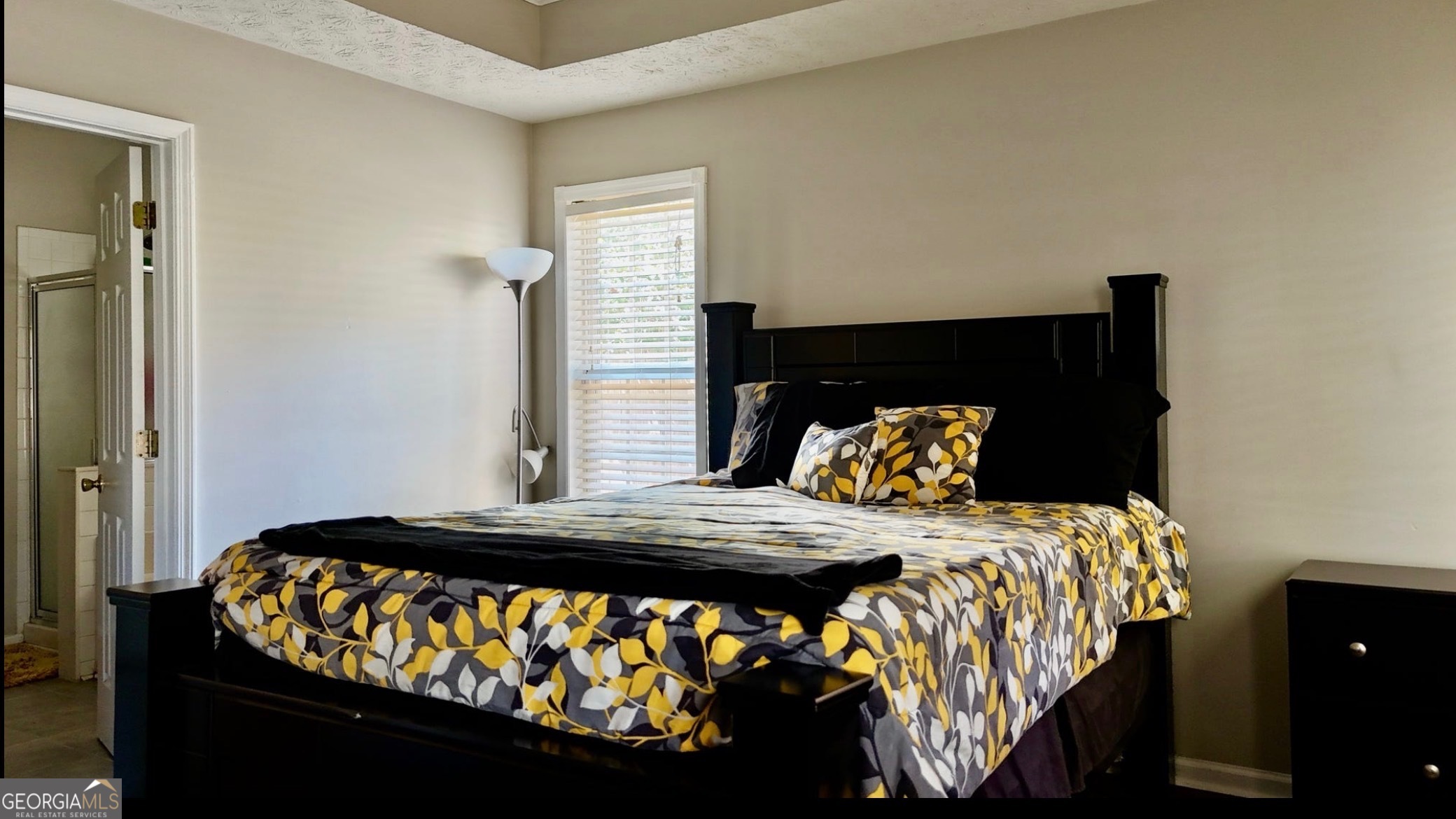 4911 Oak Meadow Lane Property Photo 7